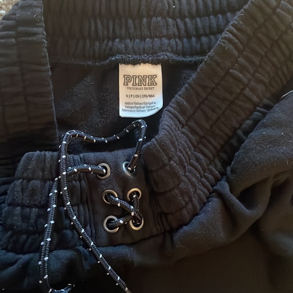 Victoria’s Secret Pink Black Drawstring Short Shorts Size Small - Picture 3 of 4